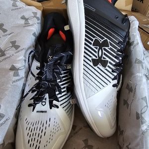 Under Armour Men's UA Yard Low MT Baseball Cleats SHOES SIZE 16